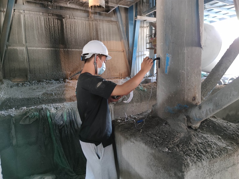 静态应变法在房屋鉴定检测中的应用